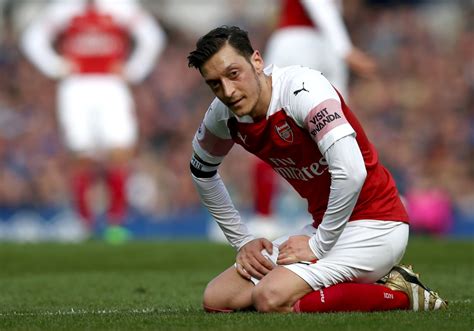Why The Time Is Right For Arsenal To Offload Mesut Ozil