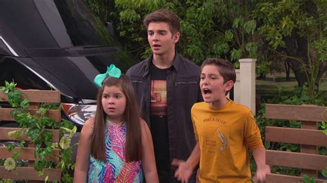 Watch The Thundermans Season 2 Episode 24 The Thundermans A Hero Is