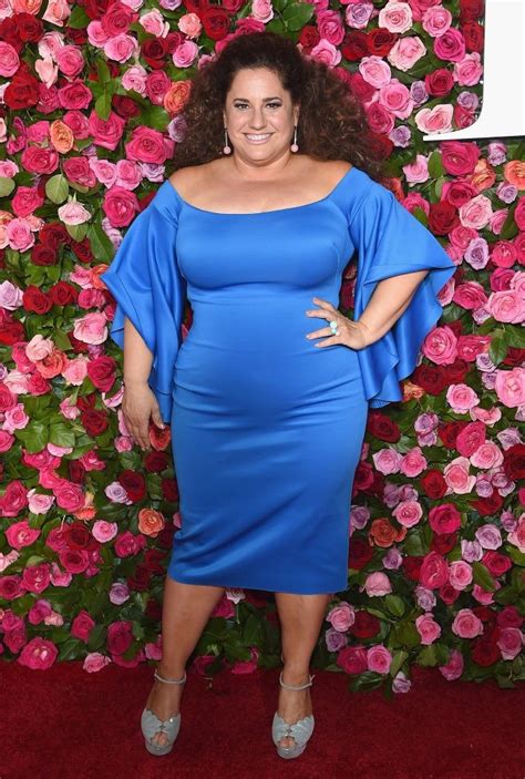 Marissa Jaret Winokur Shows Off 50 Pound Weight Loss In A Bra — Look Back At Her Body Evolution