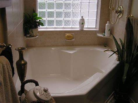 Cubes, rectangles, variations of ovals, and round styles are typical. bathroom garden tubs | New Garden Bathtub | Recipes to ...
