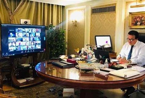 جامعة القاهرة و الجامعات الاخري. ننشر شروط الحصول على منحة في الجامعات الأهلية الجديدة ...