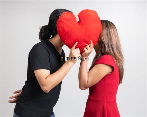 Kiss Day 7 Memorable Ways To Celebrate Kiss Day • Tips Nepal