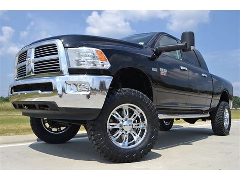 Page 175 understanding the features of your vehicle 173 2. 2010 Dodge Ram 2500 Mega Cab Slt 4x4 Hemi V8 Lift New 37 ...