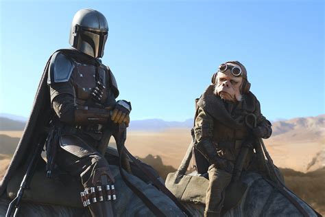 The Mandalorian Episode Two Recap How To Make Friends And Influence Jawas Vanity Fair