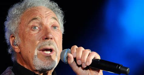 I won't crumble with you if you fall (bernice johnson reagon) 2. Tom Jones to perform at Hop Farm in Paddock Wood - Kent Live