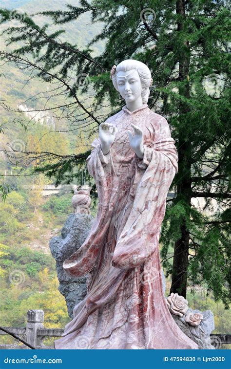 Sculpture Of An Ancient Chinese Beautiful Woman Stock Photo Image Of