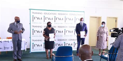 Idm Signs Mou With Botswana Public Service College To Facilitate