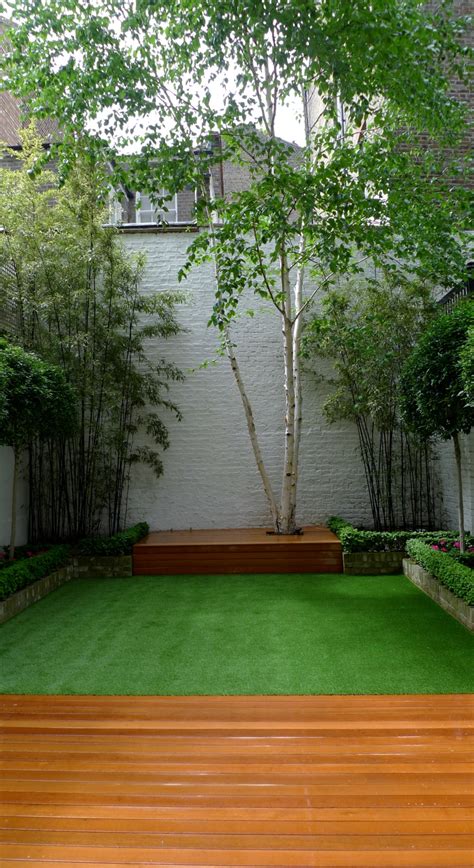 Wednesday, 07 july 2021, the london college of garden design (lcgd)celebrated their 2020 and 2021 graduations by donating 100 trees to the nhs forest. Chelsea Modern Garden Design London - London Garden Blog