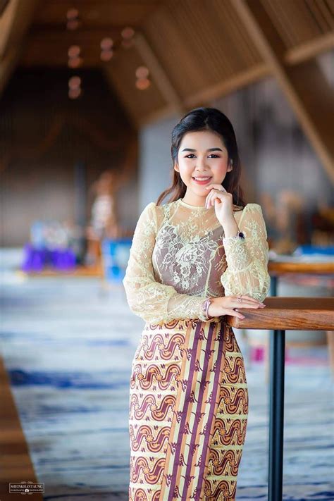Pin By May Mesaya On Myanmar Girl Style Korean Fashion Women Dresses