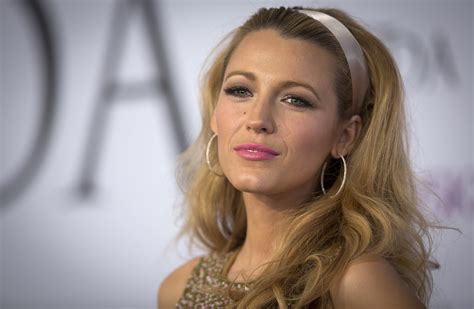 Blake Lively Hd Wallpicsnet