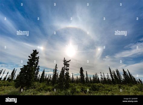 Sundog In Sky Hi Res Stock Photography And Images Alamy