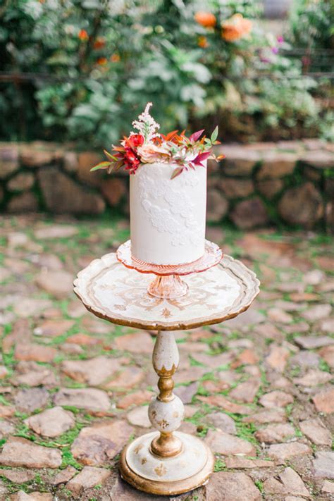 Winery Vow Renewal Inspiration With Autumn Leaves ⋆ Ruffled