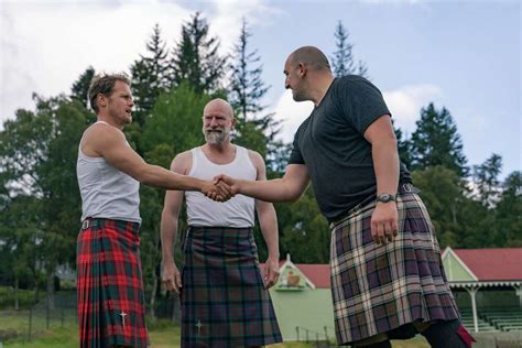 Sam Heughan Breaks Down Skinny Dipping Scene On Men In Kilts