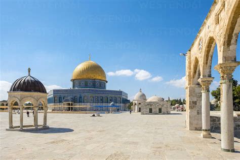 Dome Of The Rock On Temple Mount Jerusalem Israel Stock Photo