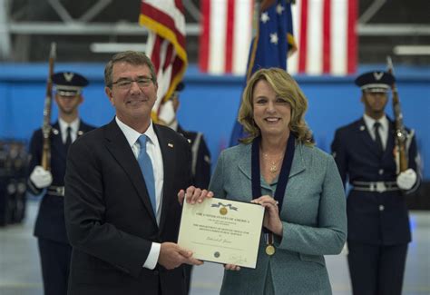 Carter Bids Farewell To Air Force Secretary Us Department Of Defense Defense Department News