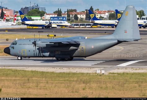 16803 Lockheed C 130h Hercules Portugal Air Force Ricardo