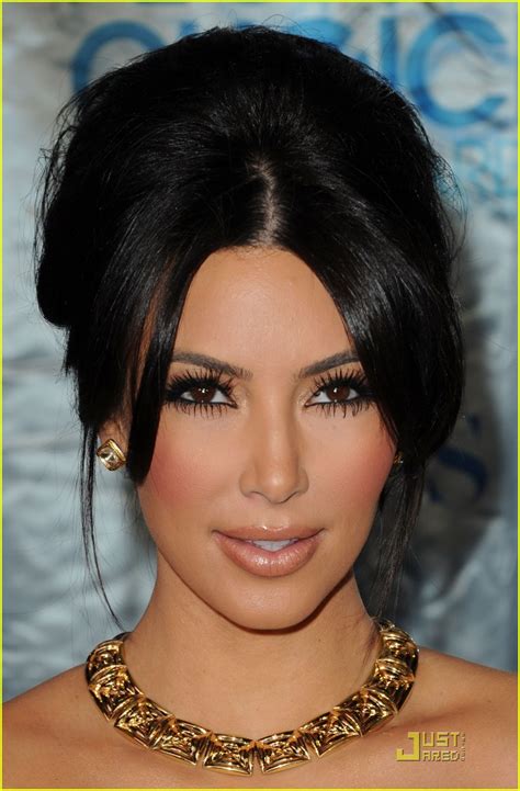 Kim Kardashian Biography Pictures And Biography