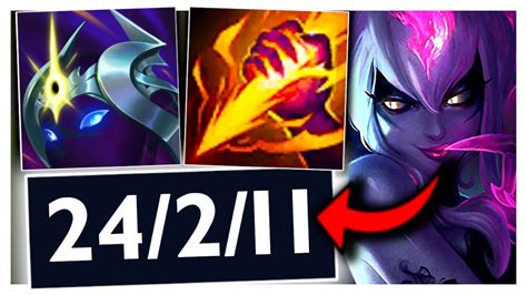 THIS EVELYNN BUILD TURNS HER INTO A S JUNGLER CRAZY DAMAGE League