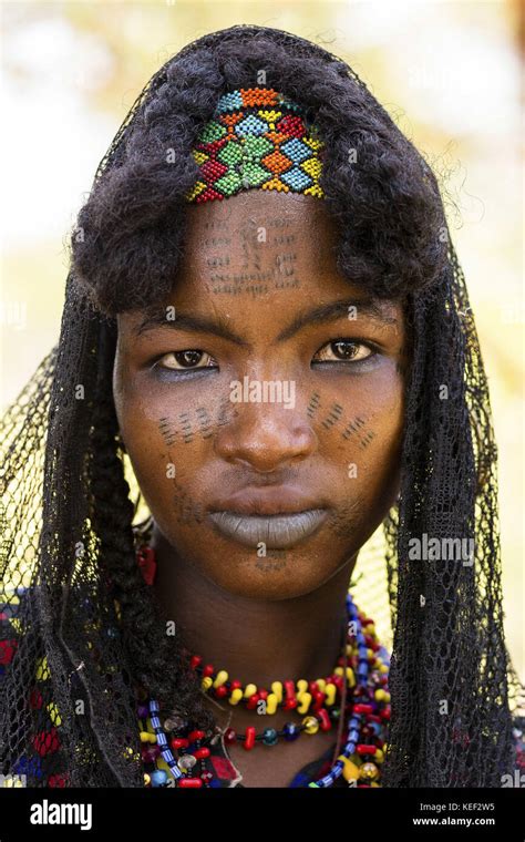 Wodaabe Woman Hi Res Stock Photography And Images Alamy