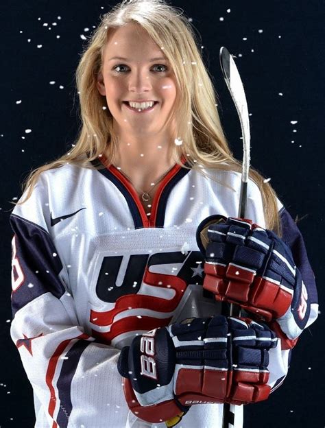 25 Hot And Beautiful Ice Hockey Players Popular Female Athelets