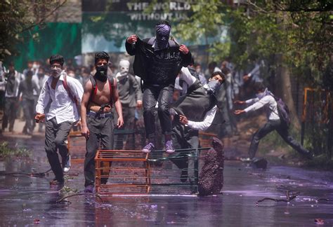 India Kashmir Student Protests Threaten Governments Grip Time