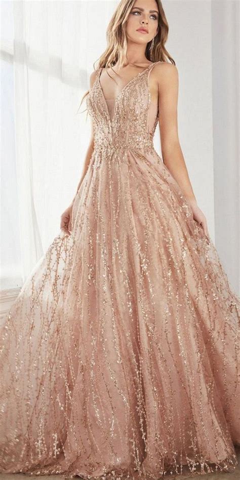 Top 7 Unique And Elegant Rose Gold Wedding Ideas That You Can’t Miss Rose Gold Wedding Dress