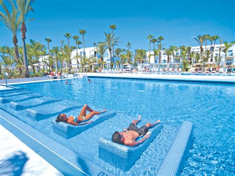 Hotel riu palace meloneras provides you with beachside luxurious resort lodgings in gran canaria's maspalomas neighborhood. Riu Palace Meloneras in Gran Canaria, Spanje - TUI Hotel 2019