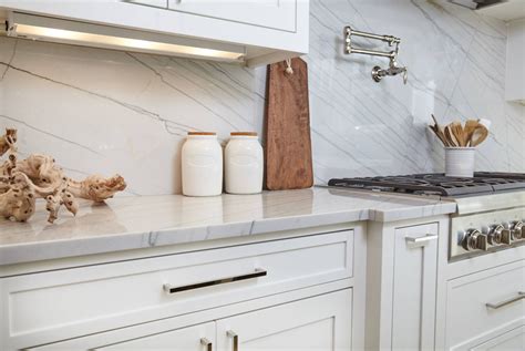 Mont Blanc Quartzite In A White Modern Kitchen Design By Alana Irvin