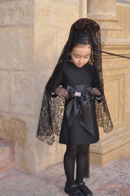 Vestido De Mantilla Modelo Alegría Para Niñas Desde 2 A 14 Años Incluye