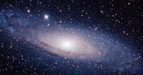 Hubble Scientists Map A Massive Halo Of Gas Around Andromeda Galaxy
