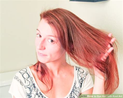 Making kool aid dye for your hair. The Best Way to Dye Hair With Kool Aid - wikiHow