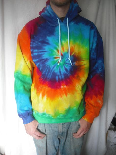 Learn how to tie dye with our easy instructions and various techniques. Tie Dye Hoodie Classic Spiral sizes Small through 3XL