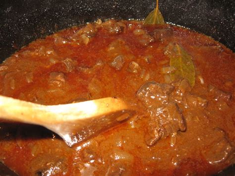 Any dish that is made in a slow cooker is one we fully support, and this beef goulash recipe will leave you with plenty of leftovers you can eat during the week. easy goulash soup recipe