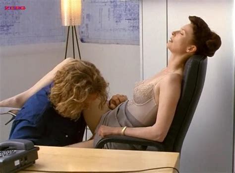 Nude Video Celebs Tilda Swinton Nude Female Perversions 1996