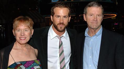 James C Reynolds Dead At 74 Ryan Reynolds Father Loses Parkinsons Battle