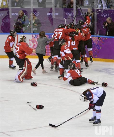 Photo Womens Gold Medal Ice Hockey Game At The Sochi 2014 Winter