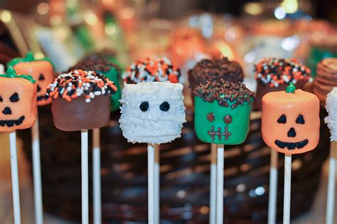 How To Make Halloween Marshmallow Pops Mommys Fabulous Finds