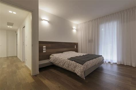 Il design italiano per arredare la tua camera da letto: Camere da letto moderne | Fratelli Pellizzari