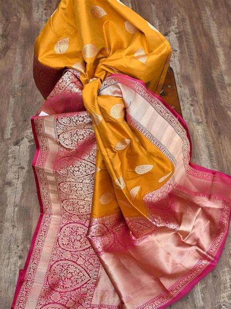 Beautiful Yelllow Banarasi Silk Saree With Gold Zari Weave Etsy Raw
