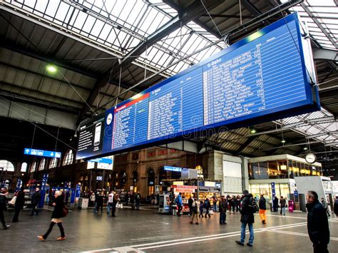 Zurich Hb Train Station Editorial Stock Image Image Of Railroad 65174499