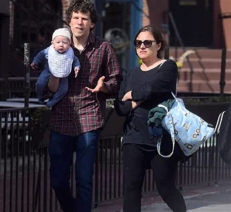 Anna Strout Jesse Eisenberg Wife Age And Biography