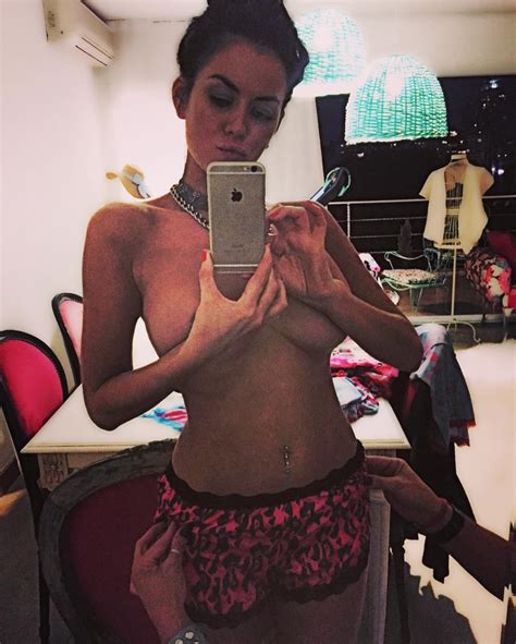 Karina Jelinek Topless 1 New Photo Thefappening