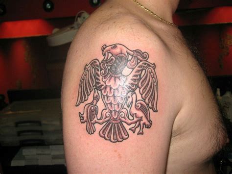 Közzétéve itt Magyar motívumos tetoválás