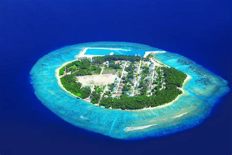 Kaafu Atoll Best Resorts Maldives Find Fellow Travelers With Triplook
