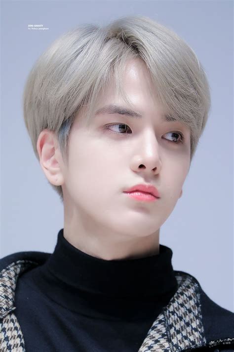 Maybe you would like to learn more about one of these? younghoon THE BOYZ | 200111 | Gaya rambut, Gaya rambut ...