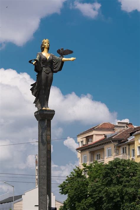 Estatua De Santa Sofía Símbolo De Sabiduría Y Protector De Sofía