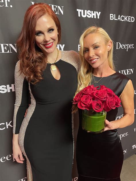 Maitland Ward Wins Best Actress At 2021 Avn Awards In Los Angeles 0123