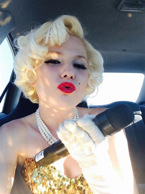 Hire Chelsie Jean Marilyn Monroe Impersonator In Manteca California