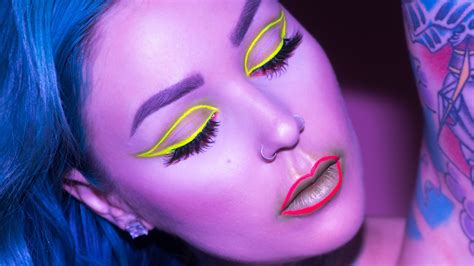 neon lights eyeliner tutorial full makeup kristenleannestyle youtube