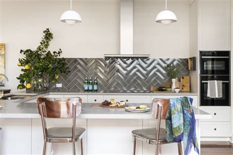 Selecting The Perfect Kitchen Splashback Tiles Elegance Tiles